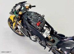 BEEMAX BX13002 1/12 Yamaha YZR-M1 ’07 Tech 3 Motorcycle Model Kit