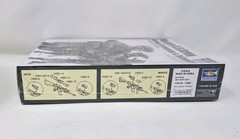 Trumpeter 1/35 00424 U.S. Armor Crewman & Infantry New Sealed