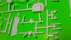 AMT 1988 Ford Mustang GT 1/25 Frame Axle Rear 5.0 302 Engine Chrome Race Parts
