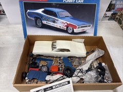 Vintage Revell 1987 Hot Rod Series-1:16 Revellution Funny Car Model Kit PARTS 3