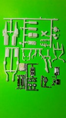 AMT 1988 Ford Mustang GT 1/25 Frame Axle Rear 5.0 302 Engine Chrome Race Parts