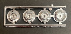 57 Thunderbird HUBCAPS STOCK 154 1661 AMT Model Car Parts COMBINE PARTS