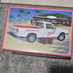 AMT Coca-Cola 1980 Dodge Ram D-50 Truck Model Kit 1:25 AMT1305M/12