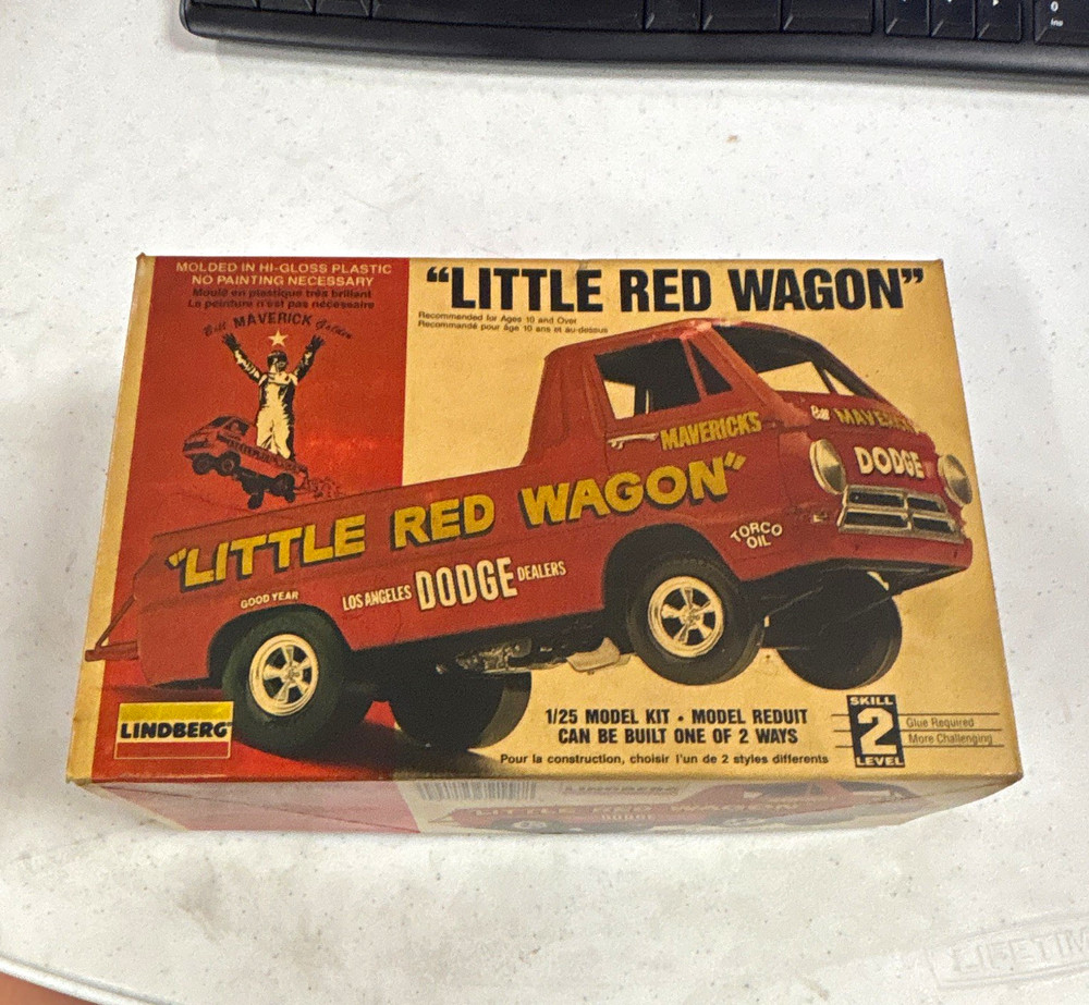 Lindberg Little Red Wagon Dodge Pickup 1:25 Plastic Model Kit Skill 2 MPN 72158