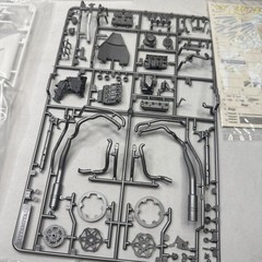 Tamiya Yamaha YZR-M1 ’04 No. 46/No. 17 1/12th Motorcycle READ***