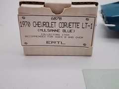1:25 AMT Ertl 6878 1970 Chevrolet Corvette LT-1 Mulsanne Blue Dealer – NEW Mint