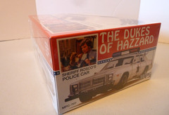 NEW SEALED 2009 1:25 MPC THE DUKES OF HAZZARD SHERIFF ROSCO’S POLICE CAR MPC707