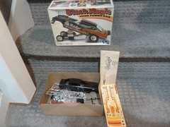 MPC 1-0772 BLACK MAGIC VEGA FUNNY CAR 1/25 SCALE Model Kit RARE ***READ***