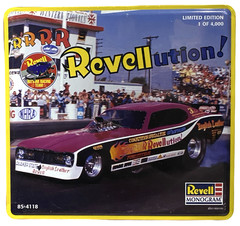 Revell-Monogram Revellution! Vintage 1997 1:25 Model Kit Limited Edition Tin NEW