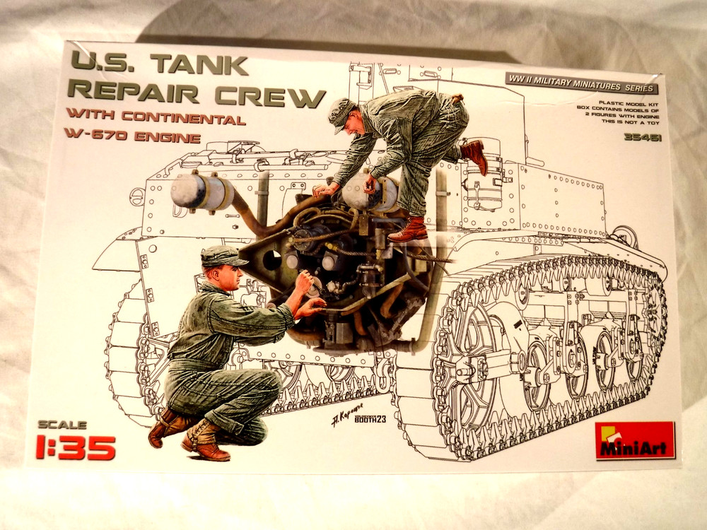 1/35 Miniart WWII US Tank Repair Crew w/ Equipment 2 Tankers #35461 W 570 Engine