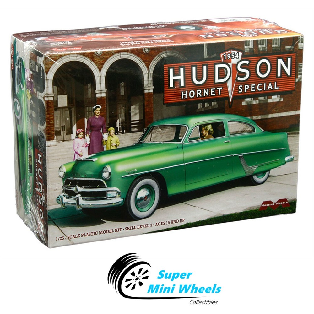Moebius Models 1954 Hudson Hornet Special – 1:25 Model Kit – #1214
