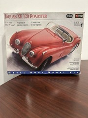 Testors Jaguar XK 120 Roadster Metal Body 1:24 Scale #168 Factory Bagged Parts