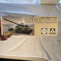 Takom 1/35 British Main Battle Tank Military Chieftain Mk.11 No. 2026 New