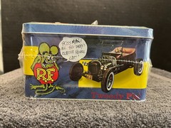1:25 REVELL MODEL KIT ED BIG DADDY ROTH’S MYSTERION TIN BOX SEALED SKILL-2 UTM
