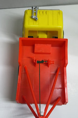 Vintage 1972 Lindberg Heavy Equipment Wrecker Tow Truck Kit w/ Original Box