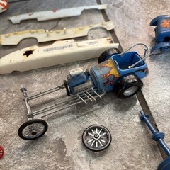 VINTAGE LOT MODEL KITS PLASTIC CARS HOT ROD PARTS and built body
