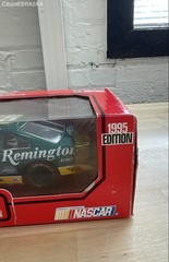 NASCAR Diecast Racing Champions Morgan Shepherd 75 Remington 1:24 1995 New