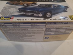 Revell 1969 Chevy Nova SS 2′ n 1:25 Scale Kit 85-2098 NIB Sealed 2008 SE