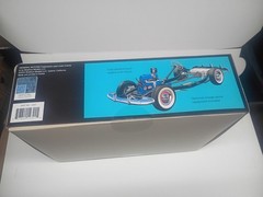 Moebius Model 1947 Chevrolet Fleetmaster Aerosedan 1:25 Plastic Kit 2301 Sealed