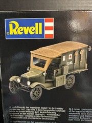 REVELL 03285 MODEL T 1917 AMBULANCE MODEL KIT-NIB-1:35 SCALE