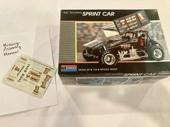 Monogram “World of Outlaws” Sprint Cars 1:24 Scale Plastic Model Kits Lot of 4