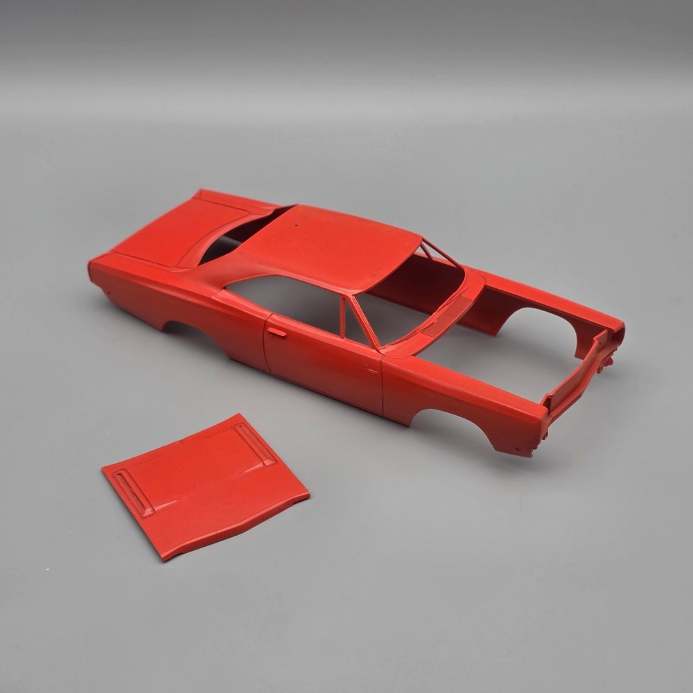 AMT 1/25 1968 Plymouth Road Runner Parts Kitbash Body Hood Painted