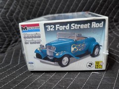 Monogram ‘32 Ford Street Rod Kit # 85-0882 Factory Sealed 1:24 Scale NIB