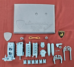 Lamborghini Countach Engine Motor Model Kit 1/8
