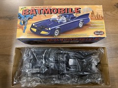 Batmobile Model Kit 1960’s DC Comics Batman w/ Robin Figures – Polar Lights