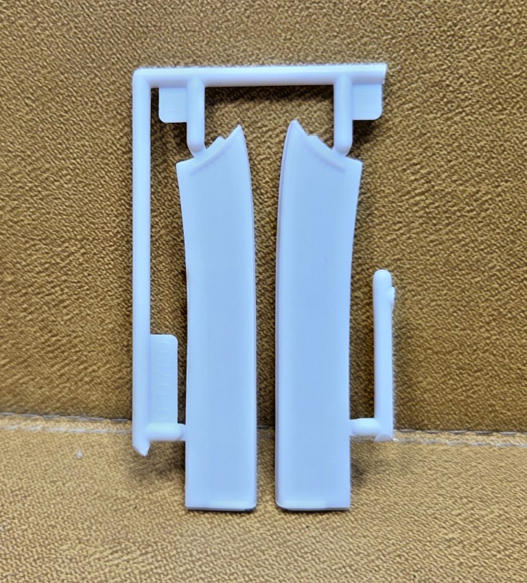 1940 FORD Standard Coupe RUNNING BOARDS 1/25 Scale Monogram NEW Model PARTS