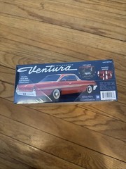 MOEBIUS 1961 PONTIAC VENTURA MODEL KIT 1/25 SCALE NEW