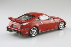 Aoshima 1/24 Scale Model Tuned Car Kit MCR Nismo Nissan Z33 Fairlady Z 350Z