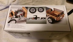 Revell Monogram 1/24th 1927 Ford Model T Bucket with Trailer HTF Open & complete