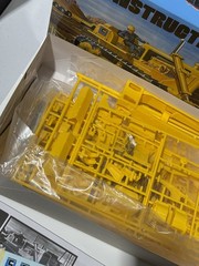 AMT Construction Bulldozer Model Kit 1/25 Scale AMT1086/06 2021