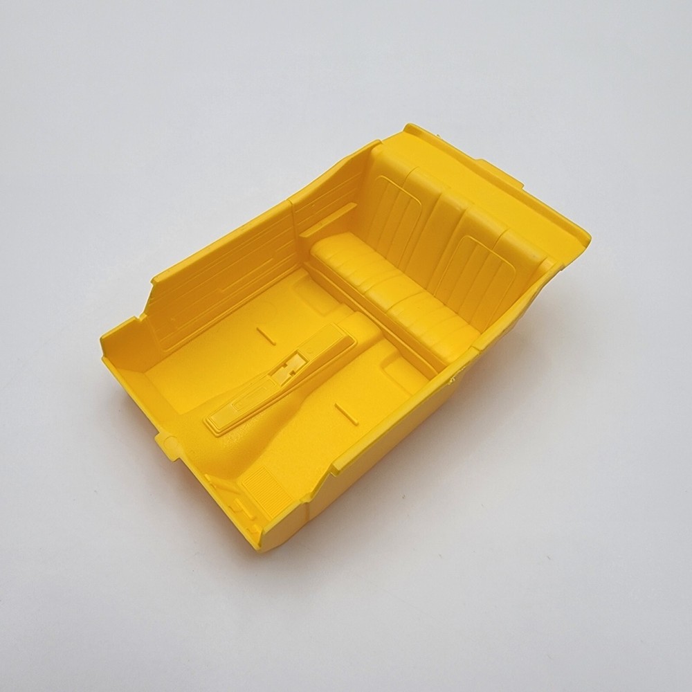 Monogram 1/24 ’70 Buick GSX Parts Kit Bash Junkyard Model Car Interior Tub