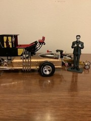 Munsters Koach, Drag U La Hot Rods, Figures, Display Case & More 1/25 Models