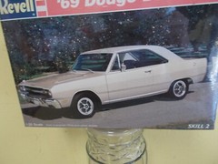 VTG 1969 DODGE DART GTS REVELL MODEL KIT ~ FACTORY SEALED ~ ONE OWNER ~ 125