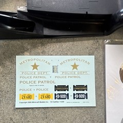Minicraft 1933 Metropolitan Police Town Car Model Kit 1:16 Decals MPN 11230