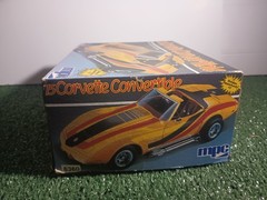 MPC ’75 Corvette Convertible 1:25 Plastic Model Kit Unassembled Not Painted 6360