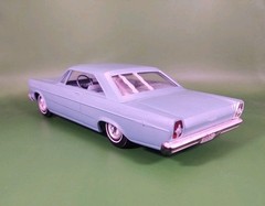 1965 Ford Galaxie 500 XL Dealership Promo Car 1:25 SCALE 8.25×3″