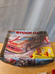 MONOGRAM HEINZ PONTIAC GRAND PRIX #57 NASCAR STOCK CAR 1:24 MODEL KIT AS IS