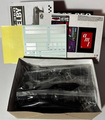 AMT AMT834M/12 1/25 Scale 1967 Ford Mustang Shelby GT-350 from 2013
