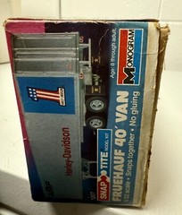 Monogram Fruehauf 40 Foot Van Trailer Harley-Davidson Vintage Model #1207-1980