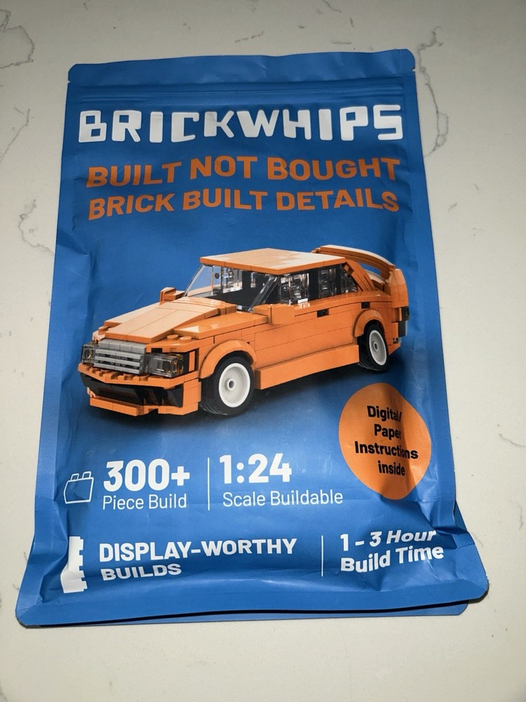 NEW Brickwhips Car 300 Bricks 1:24 Size SEALED PACKAGE