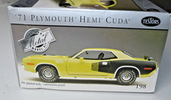 1998 Testors Metal Body 1971 Plymouth Hemi Cuda 1:24 Sublime Model Kit #198