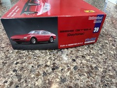 FUJIMI FERRARI DAYTONA 365 GTB4 FACTORY SEALED INSIDE KIT!! CIRCA 2006! VMCP!