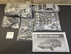 AMT, 1988 Ford Mustang GT, 1/25 scale, kit #31736 !!Sealed Inside!!