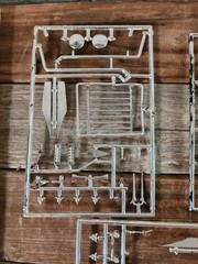 Vintage Hubley Customizing Kit Ford Country Sedan 4-way Kit #154K-170