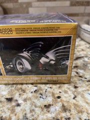 1989 BATMAN MOVIE BATMOBILE MODEL KIT AMT BRAND NEW SEALED W/RESIN FIGURE 1/25