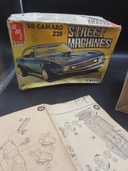 AMT ERTL 1968 Camaro Z28 Street Machines 1/25 Model Kit Open Started Body Engine